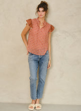 Afbeelding in Gallery-weergave laden, M.A.B.E DANA Print SS Top Red
