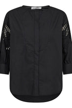 Afbeelding in Gallery-weergave laden, Co&#39;couture KelliseCC Lace Cut Shirt Black 35462 96
