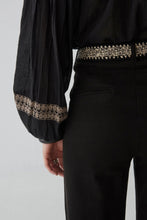 Afbeelding in Gallery-weergave laden, Maison Hotel Madurai Tina Blouse Charcoal 62063000
