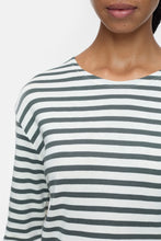 Afbeelding in Gallery-weergave laden, Closed Longsleeve Striped  C95594-420-ST - More Colors
