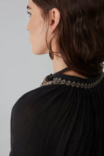 Afbeelding in Gallery-weergave laden, Maison Hotel Madurai Tina Blouse Charcoal 62063000
