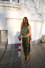 Afbeelding in Gallery-weergave laden, Rabens Saloner Clover Sequins Tank Top - Lilos Army Green W25232101
