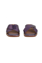 Afbeelding in Gallery-weergave laden, Femmes du Sud Amice Slipper Metallic Purple
