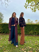 Afbeelding in Gallery-weergave laden, Lois Silvia Wide 3144 Roble Fleece 21 Navy
