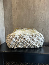 Afbeelding in Gallery-weergave laden, NadiaDAFRI Handmade Bag CANDY clutch  - More Colors
