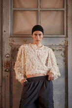Afbeelding in Gallery-weergave laden, Rabens Saloner Debbi Circle Tulle Jacket Ivory
