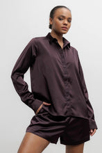Afbeelding in Gallery-weergave laden, Ahlvar Gallery Aly Satin Shirt 9715 (Color Options)

