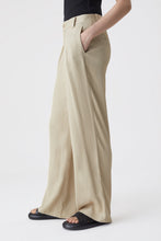 Afbeelding in Gallery-weergave laden, Closed Brooks Reid Beige C91132-52P-22
