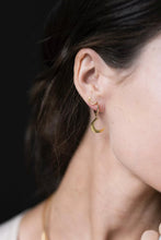 Afbeelding in Gallery-weergave laden, Ellen Beekmans Moon Stud Earrings 25
