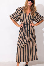 Afbeelding in Gallery-weergave laden, Ruby Tuesday Micah Maxi Dress Camel Stripe T212-1850
