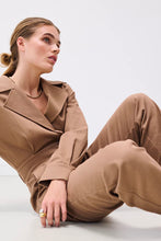 Afbeelding in Gallery-weergave laden, CHPTR-S Extra Jumper Cappuccino
